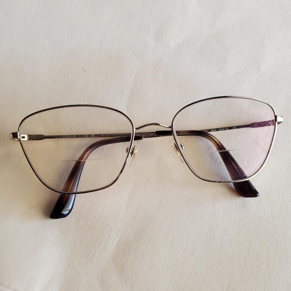 Vogue VO4163 Women's Eyeglasses - 848 Pale Gold - 53-18-135 - Reading‎ Glasses.